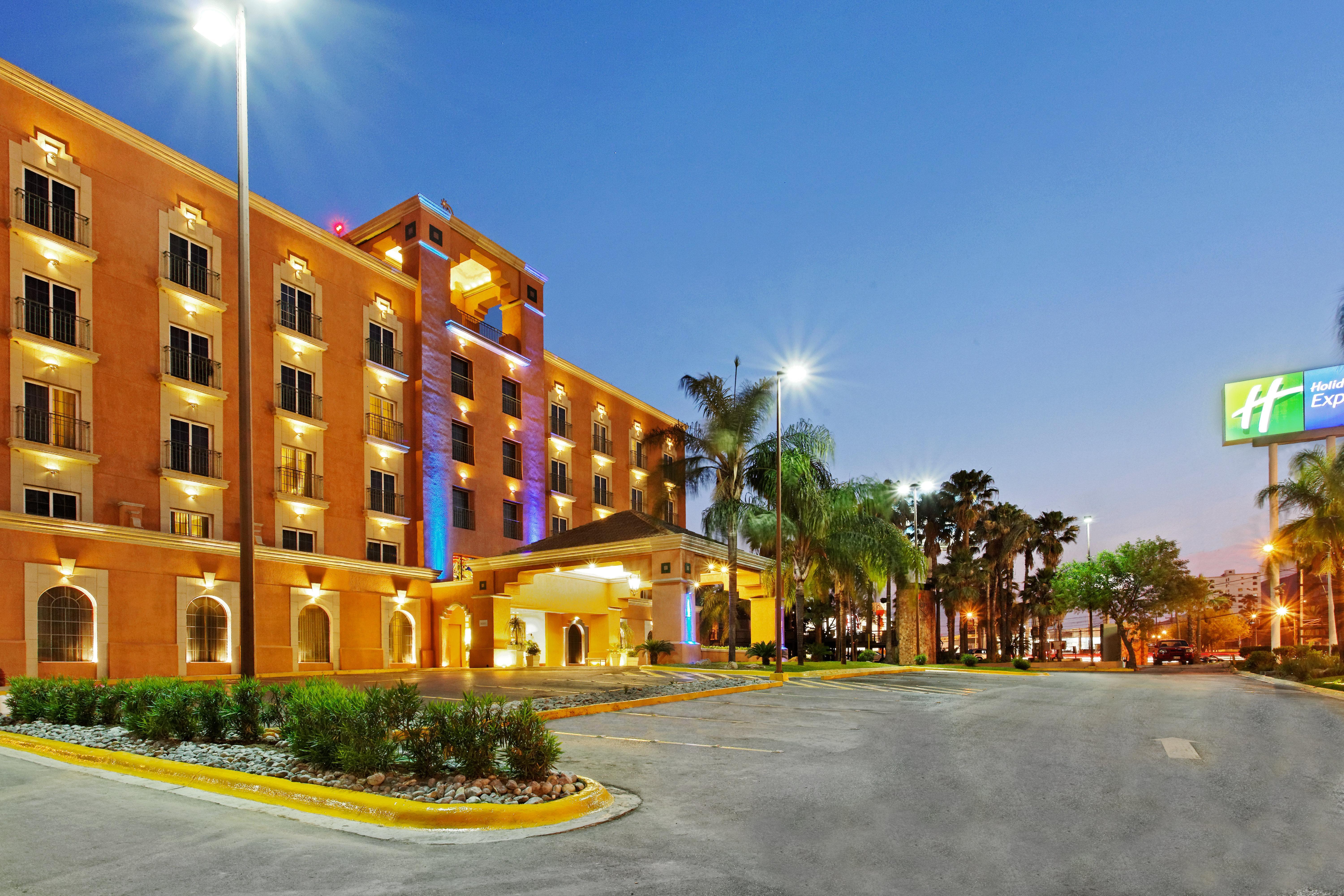Holiday Inn Express Monterrey Galerias-San Jeronimo By Ihg Luaran gambar
