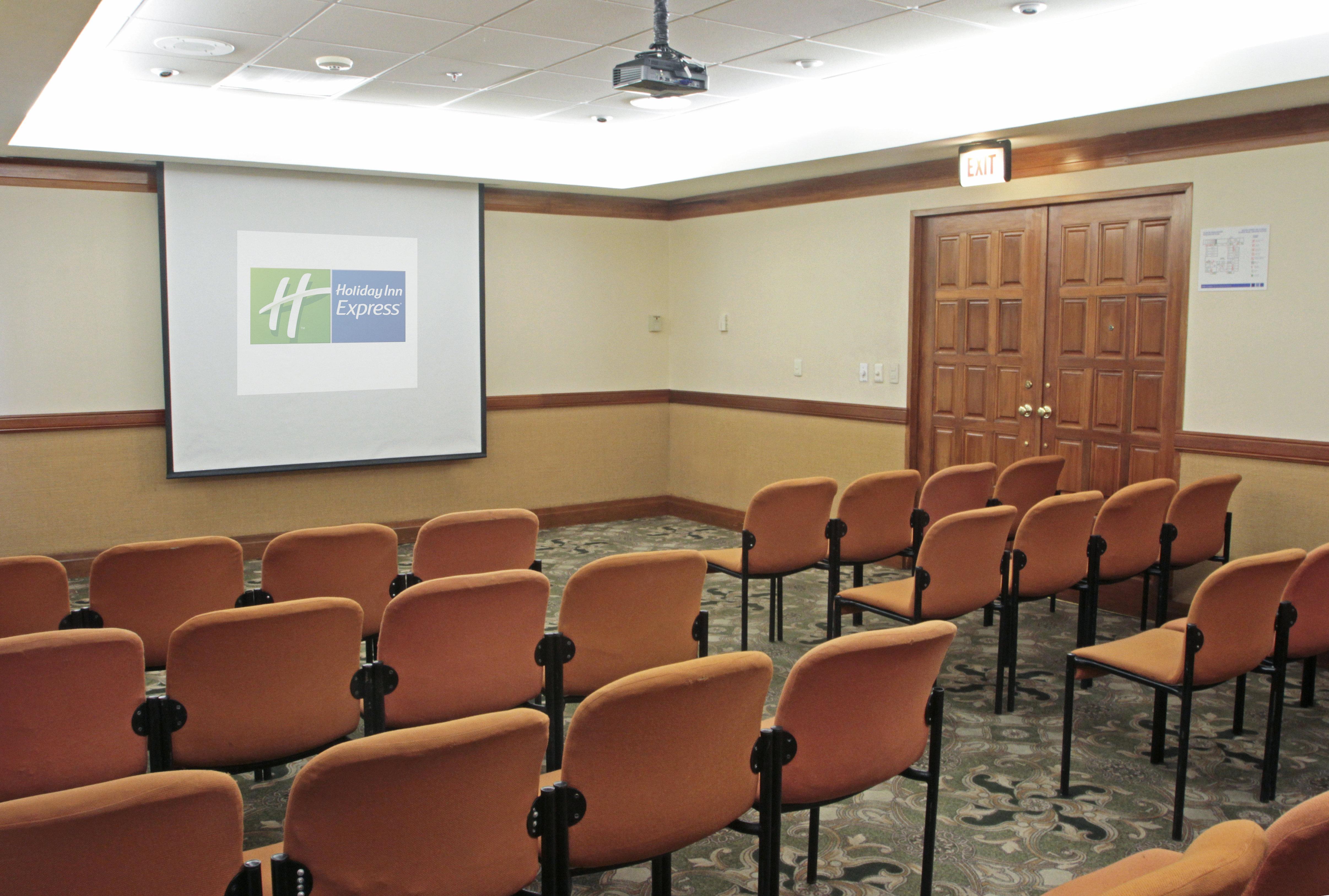 Holiday Inn Express Monterrey Galerias-San Jeronimo By Ihg Luaran gambar