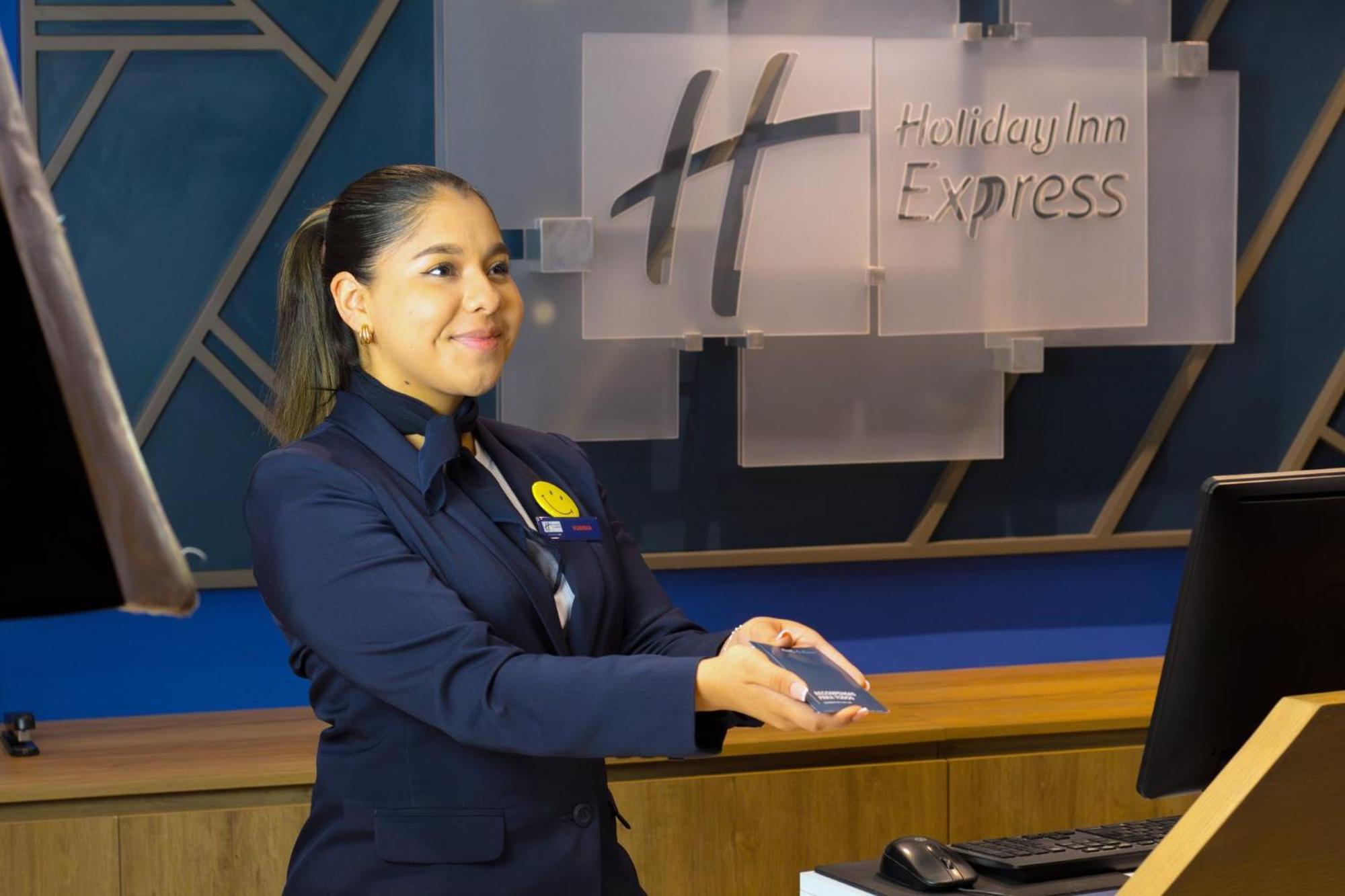 Holiday Inn Express Monterrey Galerias-San Jeronimo By Ihg Luaran gambar