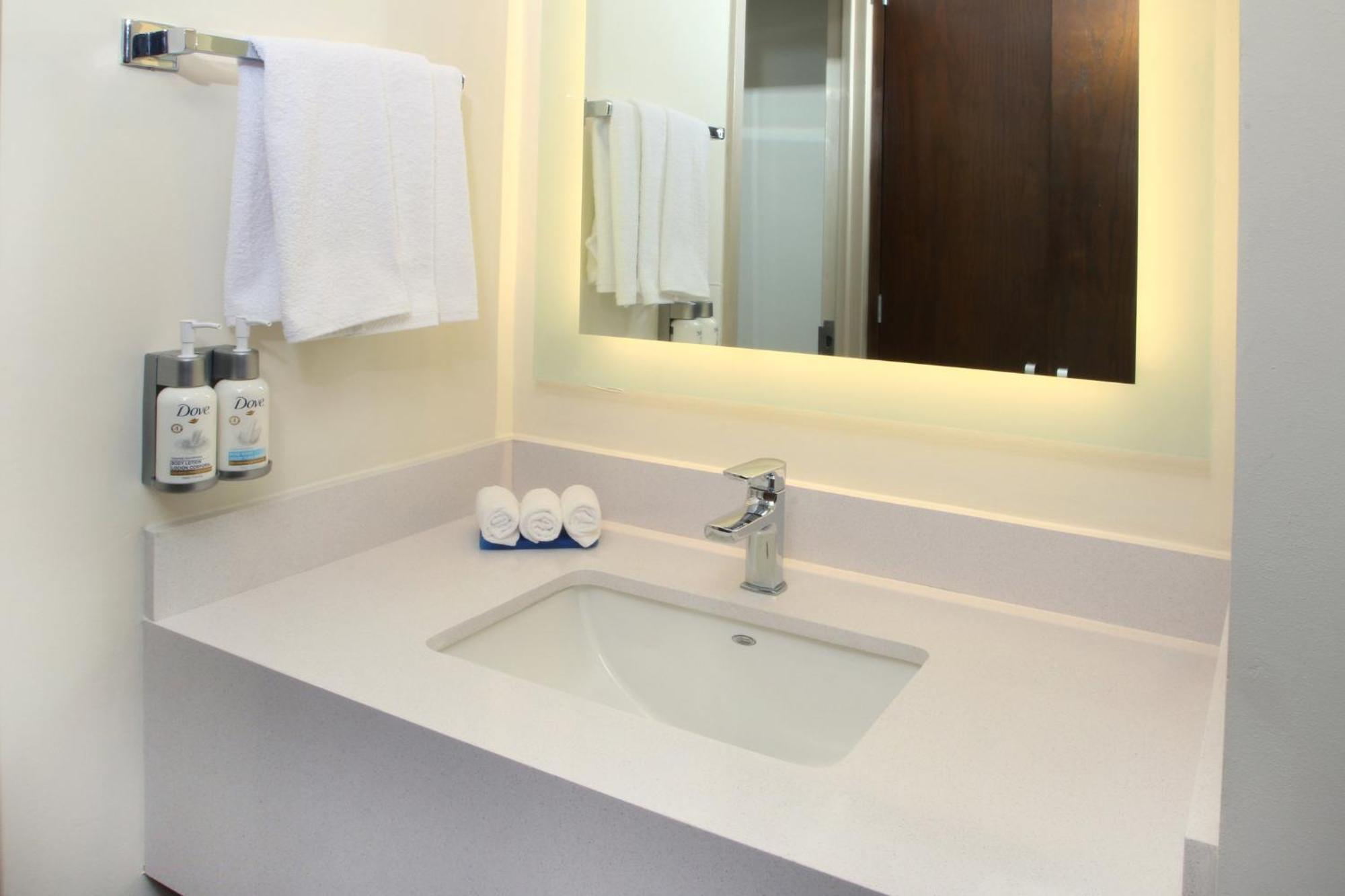 Holiday Inn Express Monterrey Galerias-San Jeronimo By Ihg Luaran gambar