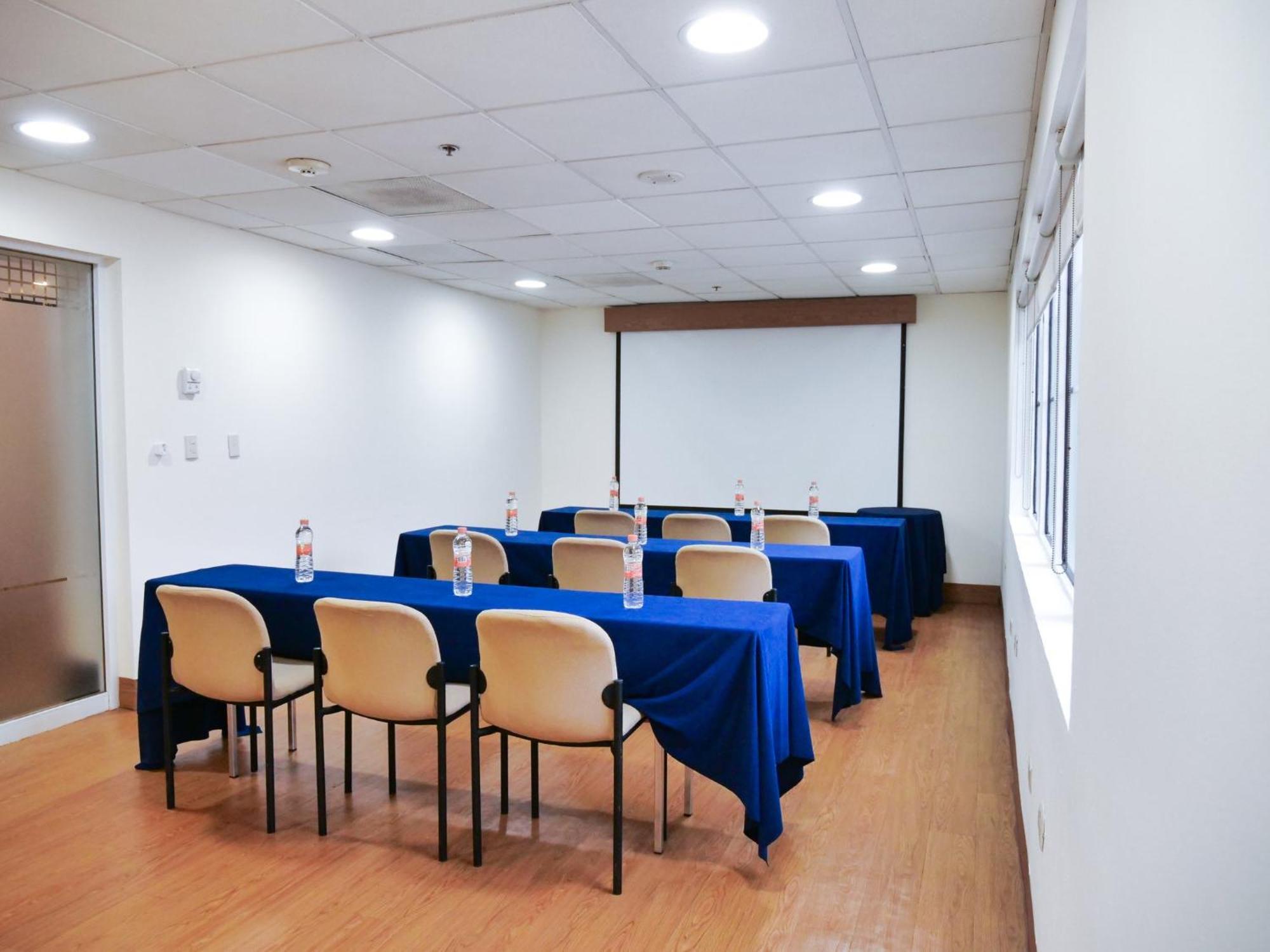 Holiday Inn Express Monterrey Galerias-San Jeronimo By Ihg Luaran gambar