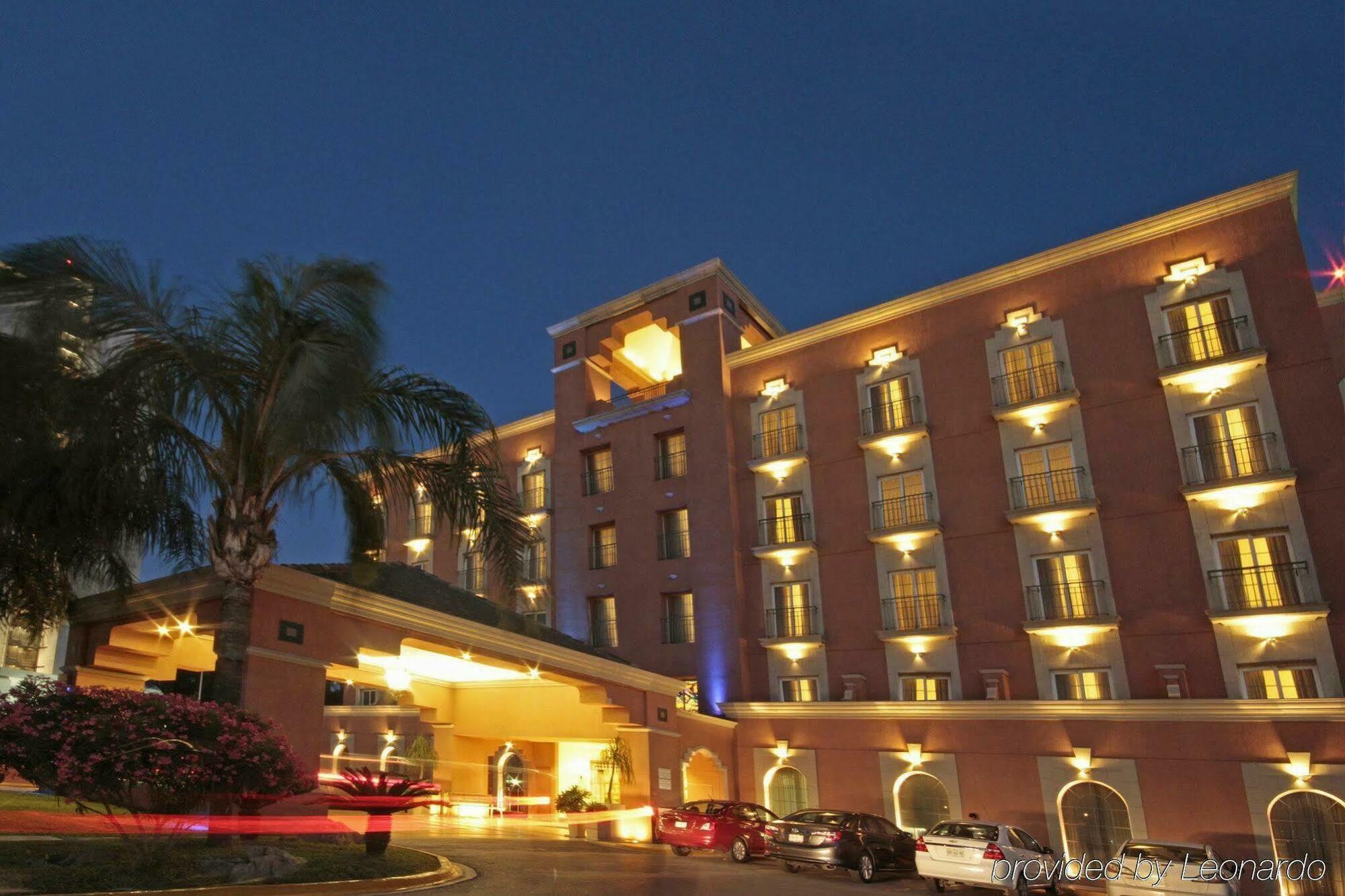 Holiday Inn Express Monterrey Galerias-San Jeronimo By Ihg Luaran gambar